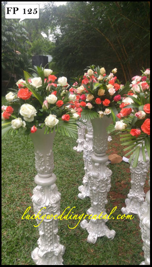 Lucky Wedding Rental fiberpots decoration