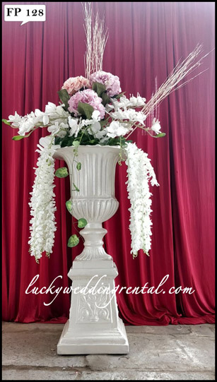 Lucky Wedding Rental fiberpots decoration