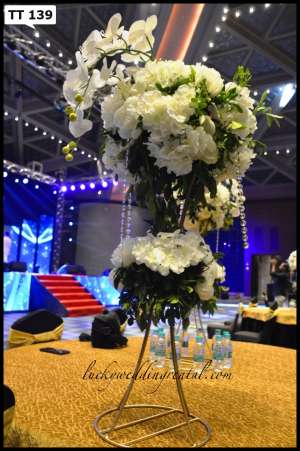 Lucky Wedding Rental table-top decoration